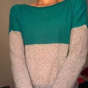 GAP Pullover Sweater